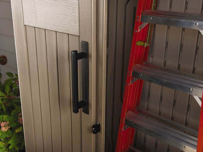 Rubbermaid Outdoor Storage Shed, 52 Cu.Ft., Weather-Resistant, Lockable Doors