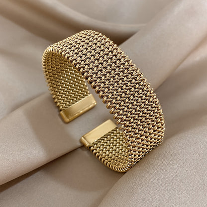 1pc Elegant 18K Golden Plated Titanium Steel Mesh Cuff Bangle - Luxury Open Bracelet for Women, Versatile Daily & Gift Wear Jewelry
